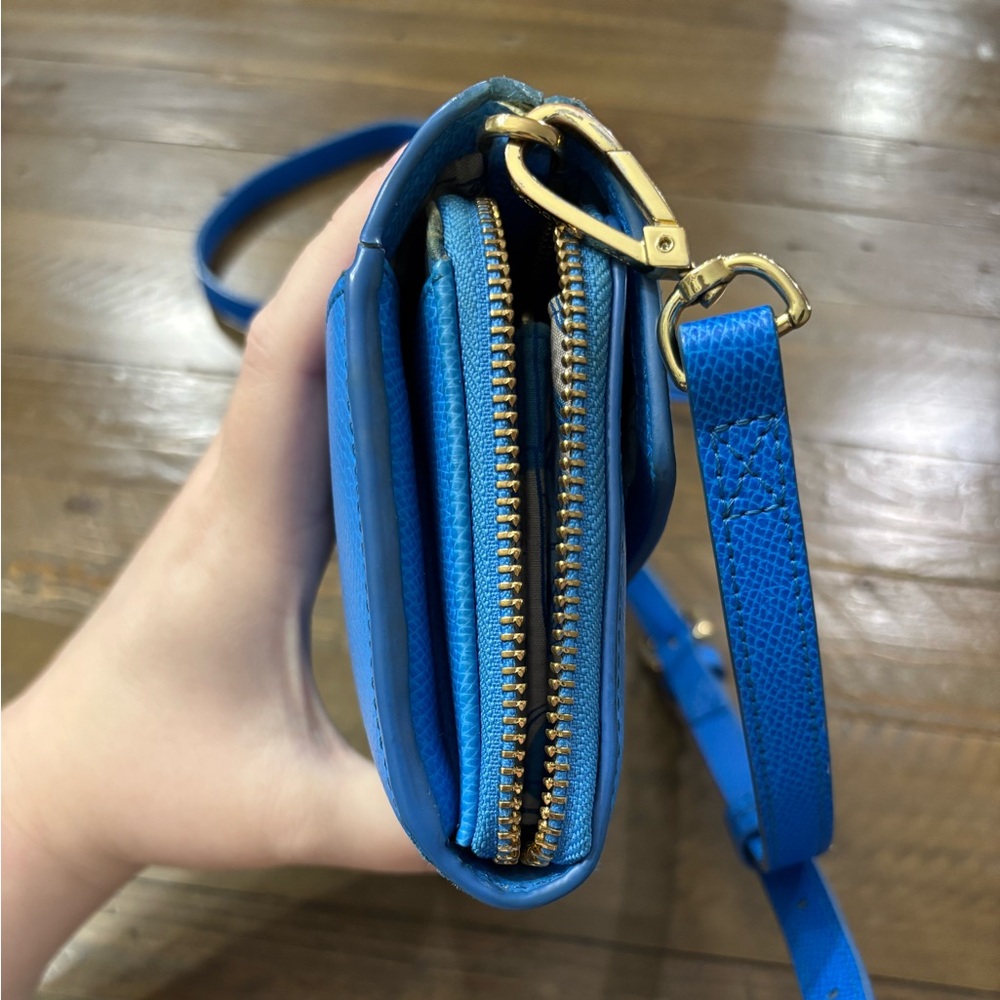 Vera Bradley Vibrant Blue Leather Crossbody Bag - Picture 4 of 11